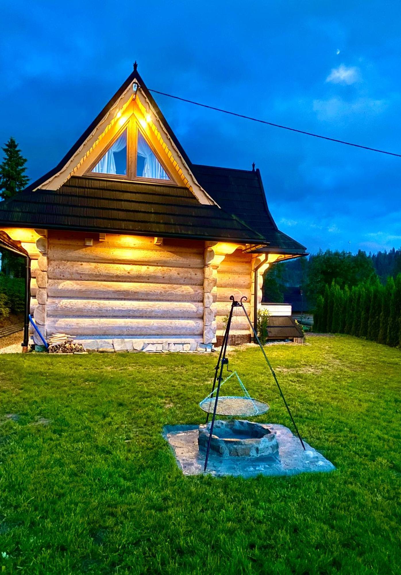 Malowany Domek W Gorach Ciche  Exterior foto