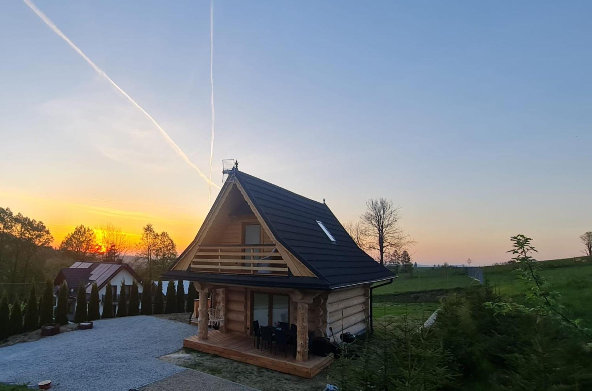Malowany Domek W Gorach Ciche  Exterior foto